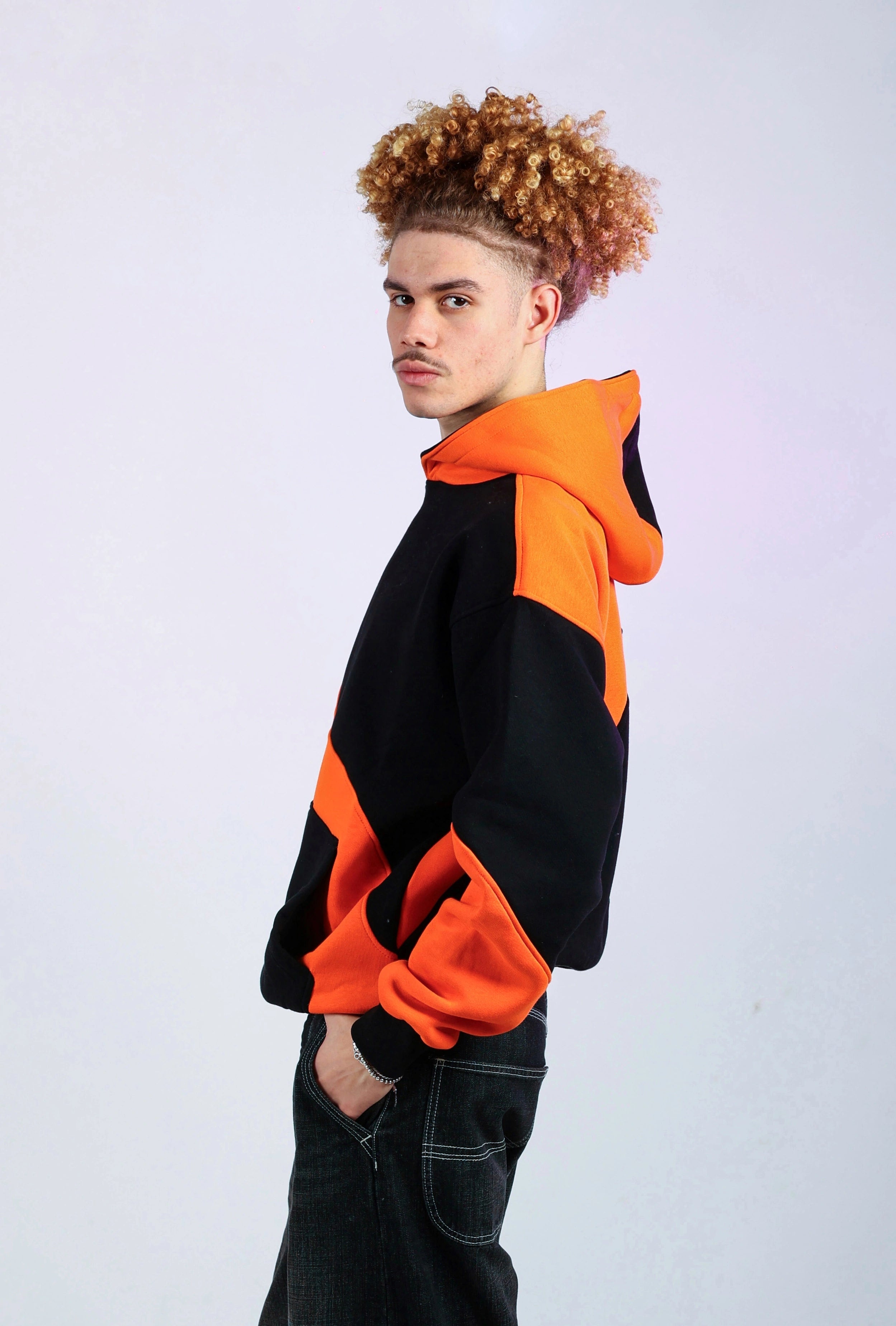 Sweat à capuche Inferno Clash pour homme