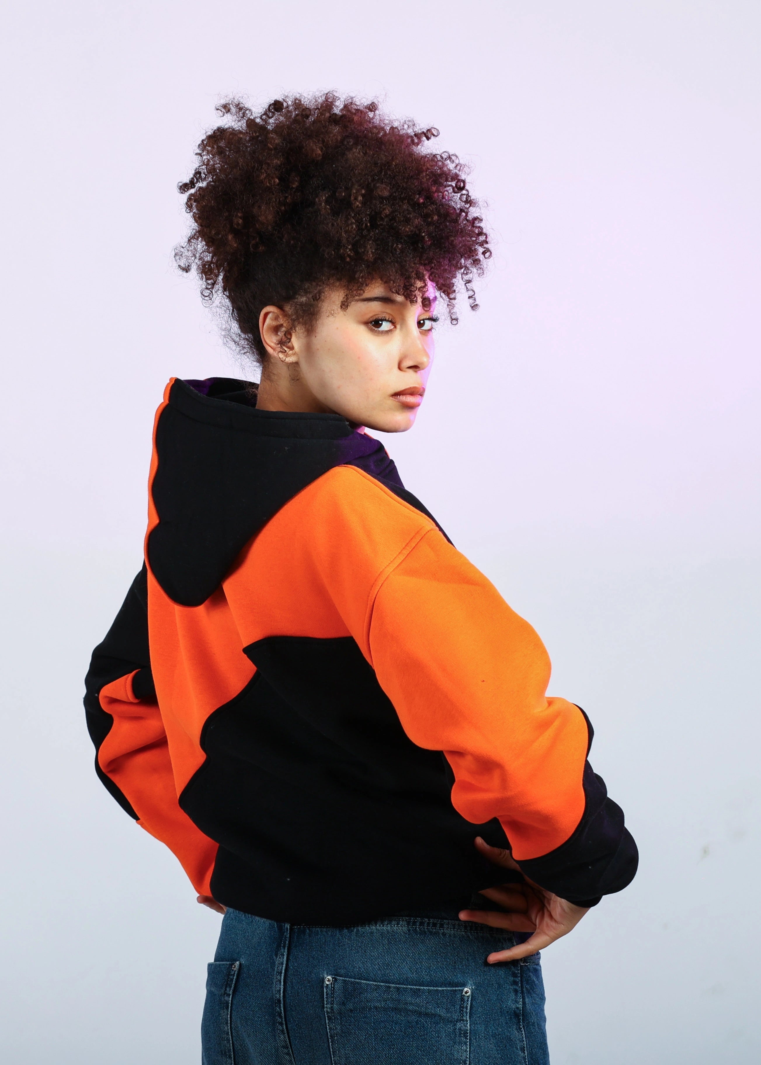 Sweat à capuche Inferno Clash pour femme