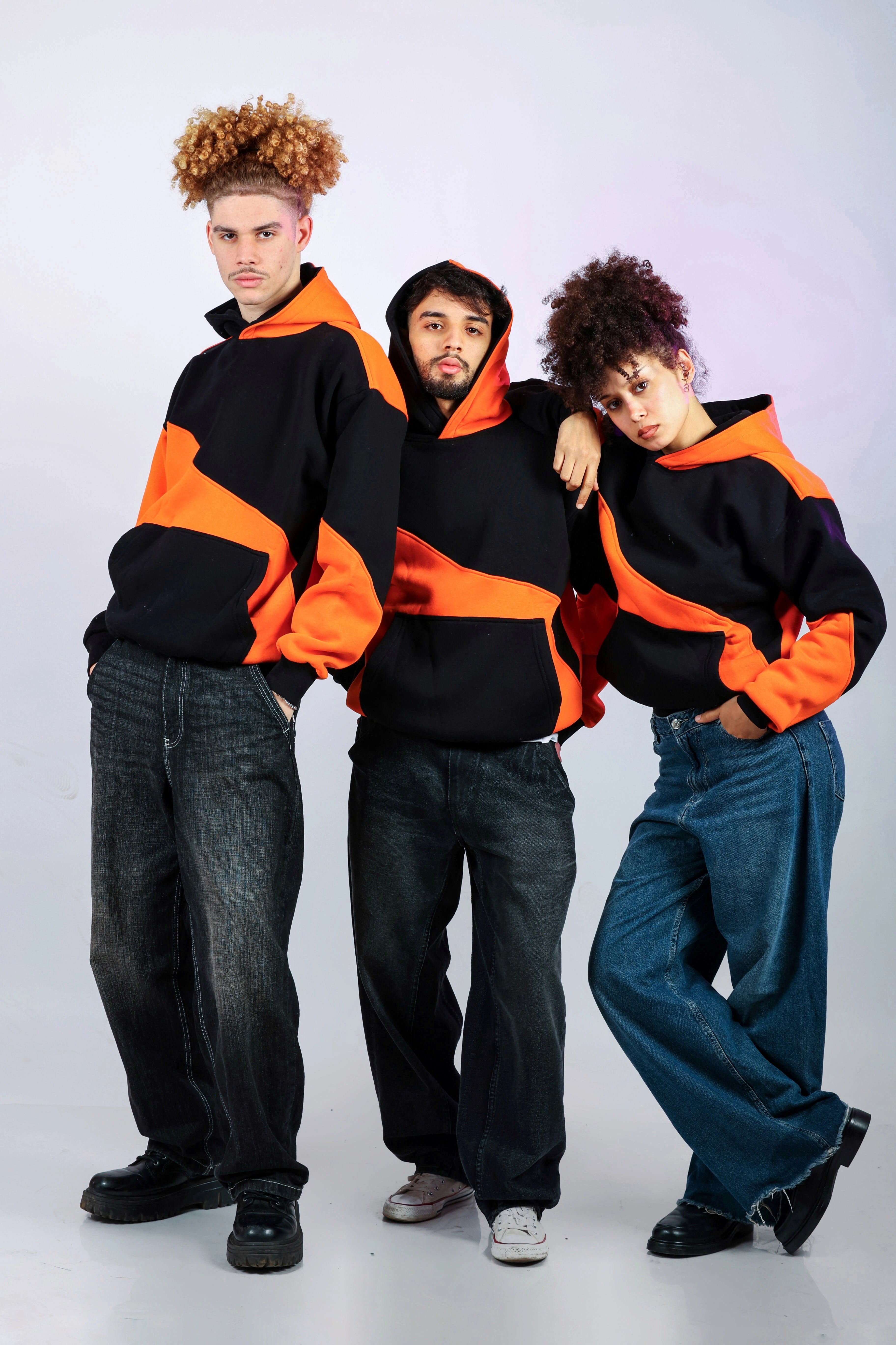 Sweat à capuche Inferno Clash pour femme